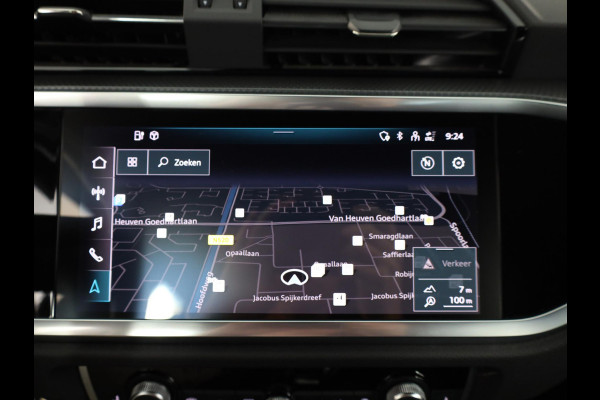 Audi Q3 45 TFSI e S edition 245pk SOH 95% | Parkeercamera | Trekhaak | 19 inch lichtmetalen velgen | Verwambare voorstoelen | S-line interieur