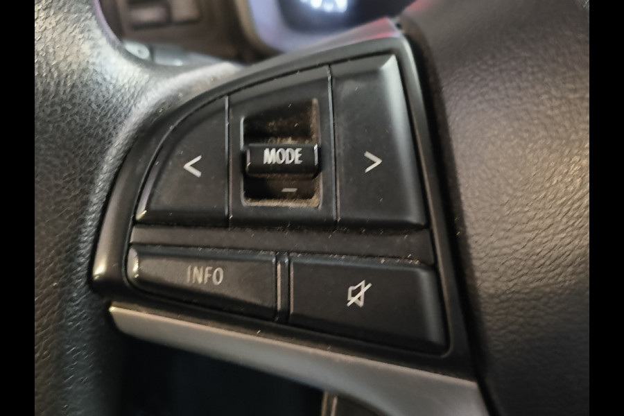 Suzuki Ignis 1.2 Smart Hybrid Comfort + Trekhaak uit 2021 Rijklaar + 12 maanden Bovag-garantie Henk Jongen Auto's in Helmond,  al 50 jaar service zoals 't hoort!