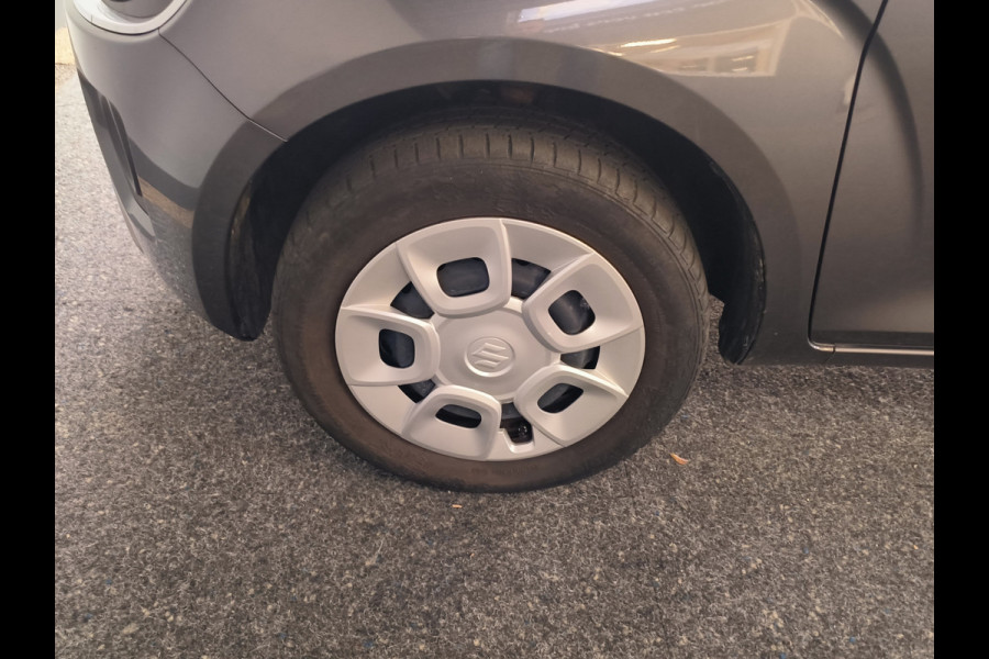 Suzuki Ignis 1.2 Smart Hybrid Comfort + Trekhaak uit 2021 Rijklaar + 12 maanden Bovag-garantie Henk Jongen Auto's in Helmond,  al 50 jaar service zoals 't hoort!