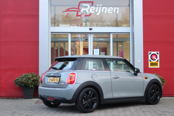 MINI One 1.2 102PK ONE SALT BUSINESS | STOEL VERWARMING | 17" LICHTMETALEN VELGEN JOHN COOPER WORKS | AIRCO | LAGE KM STAND! | PARKEERSENSOREN ACHTER |