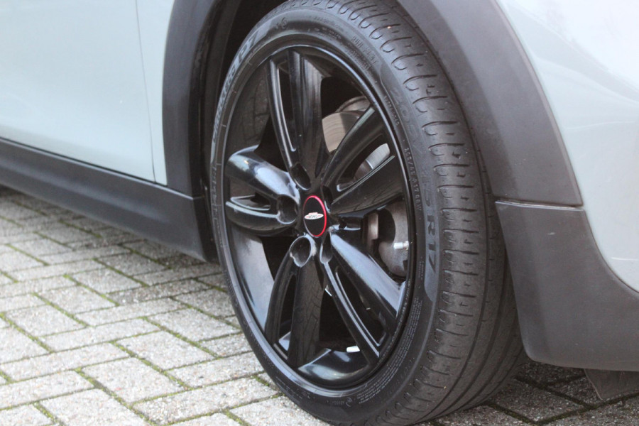 MINI One 1.2 102PK ONE SALT BUSINESS | STOEL VERWARMING | 17" LICHTMETALEN VELGEN JOHN COOPER WORKS | AIRCO | LAGE KM STAND! | PARKEERSENSOREN ACHTER |