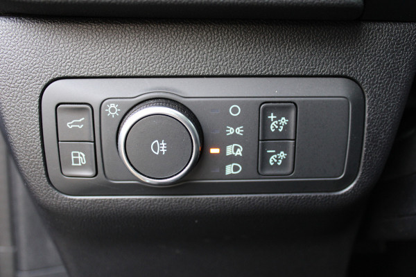 Ford Kuga 2.5 PHEV ST-Line X | Panoramadak | Trekhaak | BLIS | B&O | Full Options