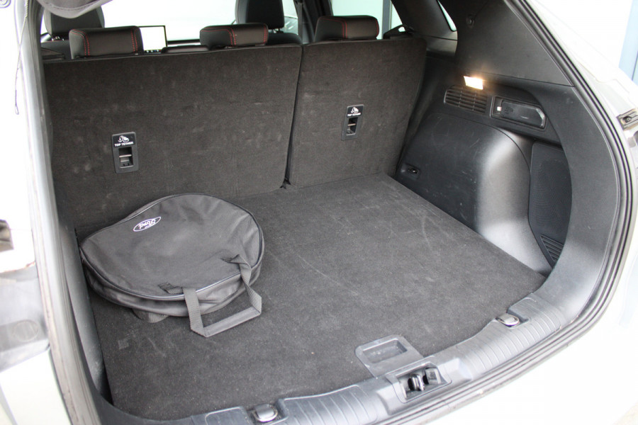 Ford Kuga 2.5 PHEV ST-Line X | Panoramadak | Trekhaak | BLIS | B&O | Full Options