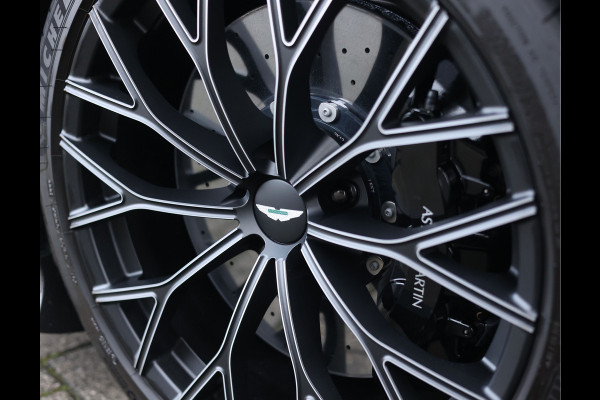 Aston Martin Vantage 5.2 V12 | AM Heritage Green - 1/333