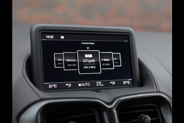 Aston Martin Vantage 5.2 V12 | AM Heritage Green - 1/333