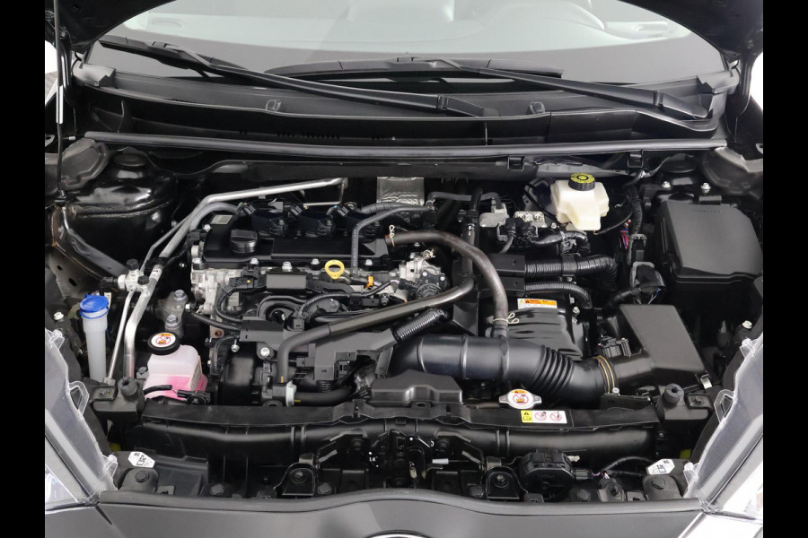 Toyota Yaris 1.5 HYBRID DYNAMIC 1e EIG. GARANTIE 8-2033 AUTOMAAT .CARPLAY NAVIGATIE . CAMERA . STOELVERWARMING . APPLE CARPLAY & ANDROID AUTO.