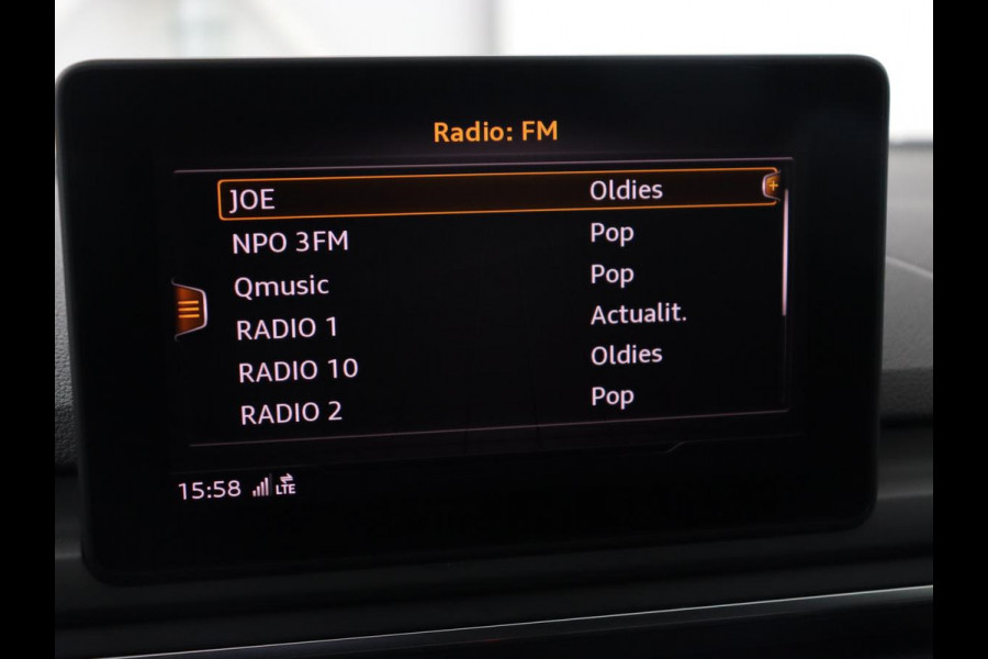 Audi A5 2.0 TFSI S Line | Stoelverwarming | Bang & Olufsen Sound | Sportstoelen | Full LED | Navigatie | Climate control | Cruise control | Half leder | Climate control | Bluetooth | Parkeerhulp