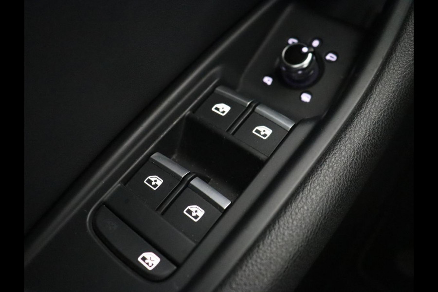 Audi A5 2.0 TFSI S Line | Stoelverwarming | Bang & Olufsen Sound | Sportstoelen | Full LED | Navigatie | Climate control | Cruise control | Half leder | Climate control | Bluetooth | Parkeerhulp