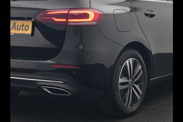 Mercedes-Benz B-Klasse 250 e Luxury Line Plug In Hybrid 218pk Dealer O.H. PHEV | Trekhaak Af Fabriek | Adaptive | 360 Camera | Multi Beam LED | Widescreen Navi | Lederen Sportstoelen | Apple Carplay | Navigatie | DAB |