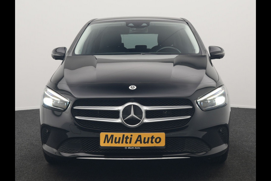 Mercedes-Benz B-Klasse 250 e Luxury Line Plug In Hybrid 218pk Dealer O.H. PHEV | Trekhaak Af Fabriek | Adaptive | 360 Camera | Multi Beam LED | Widescreen Navi | Lederen Sportstoelen | Apple Carplay | Navigatie | DAB |