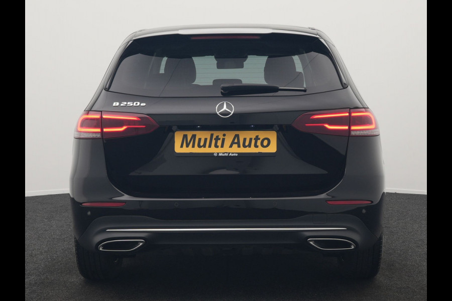 Mercedes-Benz B-Klasse 250 e Luxury Line Plug In Hybrid 218pk Dealer O.H. PHEV | Trekhaak Af Fabriek | Adaptive | 360 Camera | Multi Beam LED | Widescreen Navi | Lederen Sportstoelen | Apple Carplay | Navigatie | DAB |