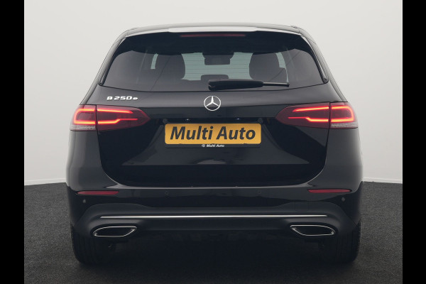 Mercedes-Benz B-Klasse 250 e Luxury Line Plug In Hybrid 218pk Dealer O.H. PHEV | Trekhaak Af Fabriek | Adaptive | 360 Camera | Multi Beam LED | Widescreen Navi | Lederen Sportstoelen | Apple Carplay | Navigatie | DAB |