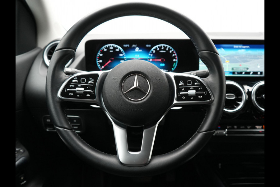 Mercedes-Benz B-Klasse 250 e Luxury Line Plug In Hybrid 218pk Dealer O.H. PHEV | Trekhaak Af Fabriek | Adaptive | 360 Camera | Multi Beam LED | Widescreen Navi | Lederen Sportstoelen | Apple Carplay | Navigatie | DAB |