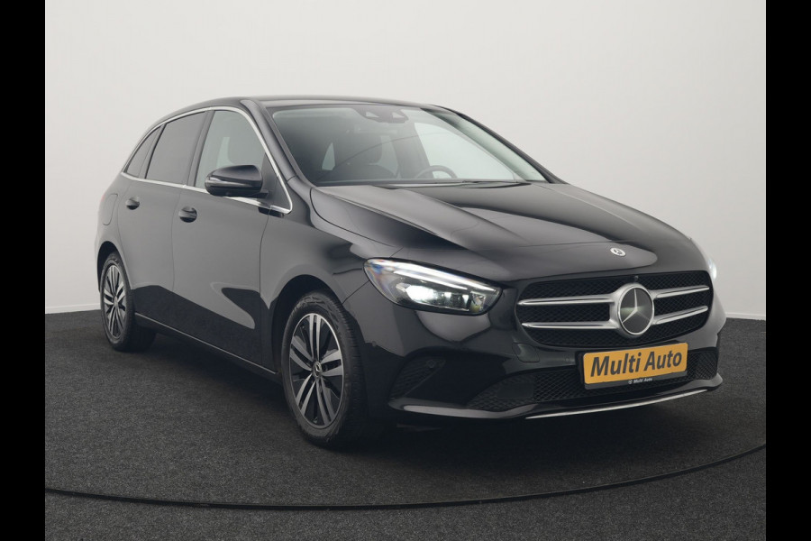 Mercedes-Benz B-Klasse 250 e Luxury Line Plug In Hybrid 218pk Dealer O.H. PHEV | Trekhaak Af Fabriek | Adaptive | 360 Camera | Multi Beam LED | Widescreen Navi | Lederen Sportstoelen | Apple Carplay | Navigatie | DAB |