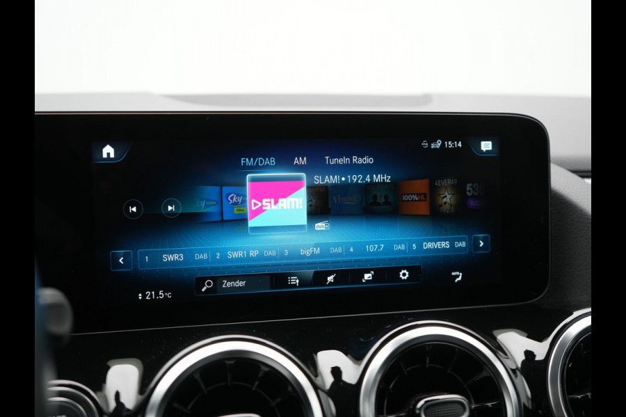 Mercedes-Benz B-Klasse 250 e Luxury Line Plug In Hybrid 218pk Dealer O.H. PHEV | Trekhaak Af Fabriek | Adaptive | 360 Camera | Multi Beam LED | Widescreen Navi | Lederen Sportstoelen | Apple Carplay | Navigatie | DAB |