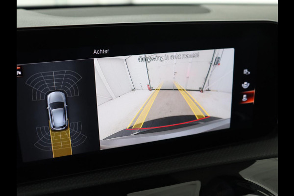 Mercedes-Benz A-Klasse 250e AMG Limited | Panoramadak | Stoelverwarming | Matrix LED | Memory | Carplay | Keyless | Camera | Navigatie | Full LED | PHEV | Plug In