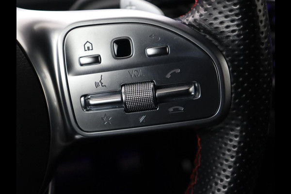 Mercedes-Benz A-Klasse 250e AMG Limited | Panoramadak | Stoelverwarming | Matrix LED | Memory | Carplay | Keyless | Camera | Navigatie | Full LED | PHEV | Plug In