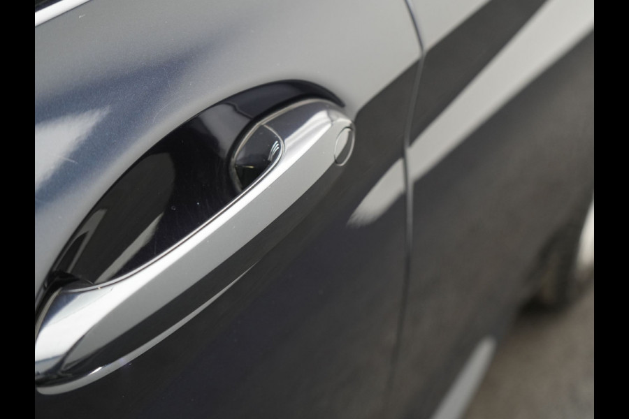 BMW X3 xDrive30e M Sport Plug In Hybrid 293pk Dealer O.H. PHEV | Trekhaak Af Fabriek | Adaptive Cruise | Head Up | 360 Camera | Harman/Kardon | Adaptief Onderstel | Lederen Sportstoelen Memory & Verwarmd | Sfeerverlichting | Keyless | Blis |