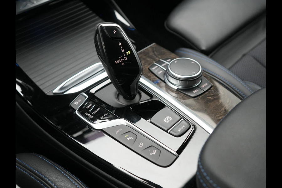 BMW X3 xDrive30e M Sport Plug In Hybrid 293pk Dealer O.H. PHEV | Trekhaak Af Fabriek | Adaptive Cruise | Head Up | 360 Camera | Harman/Kardon | Adaptief Onderstel | Lederen Sportstoelen Memory & Verwarmd | Sfeerverlichting | Keyless | Blis |