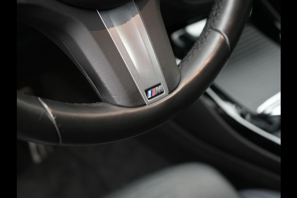 BMW X3 xDrive30e M Sport Plug In Hybrid 293pk Dealer O.H. PHEV | Trekhaak Af Fabriek | Adaptive Cruise | Head Up | 360 Camera | Harman/Kardon | Adaptief Onderstel | Lederen Sportstoelen Memory & Verwarmd | Sfeerverlichting | Keyless | Blis |