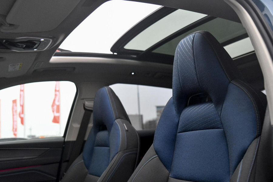 Lynk & Co 01 1.5 MHEV. Pano, Memory, ACC, Sfeer, Camera, Keyless, Dodeh, CarPlay!