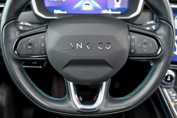 Lynk & Co 01 1.5 MHEV. Pano, Memory, ACC, Sfeer, Camera, Keyless, Dodeh, CarPlay!