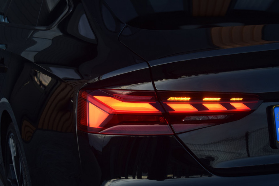 Audi A5 Sportback 40 TFSI 204pk S-line Competition | Panoramadak