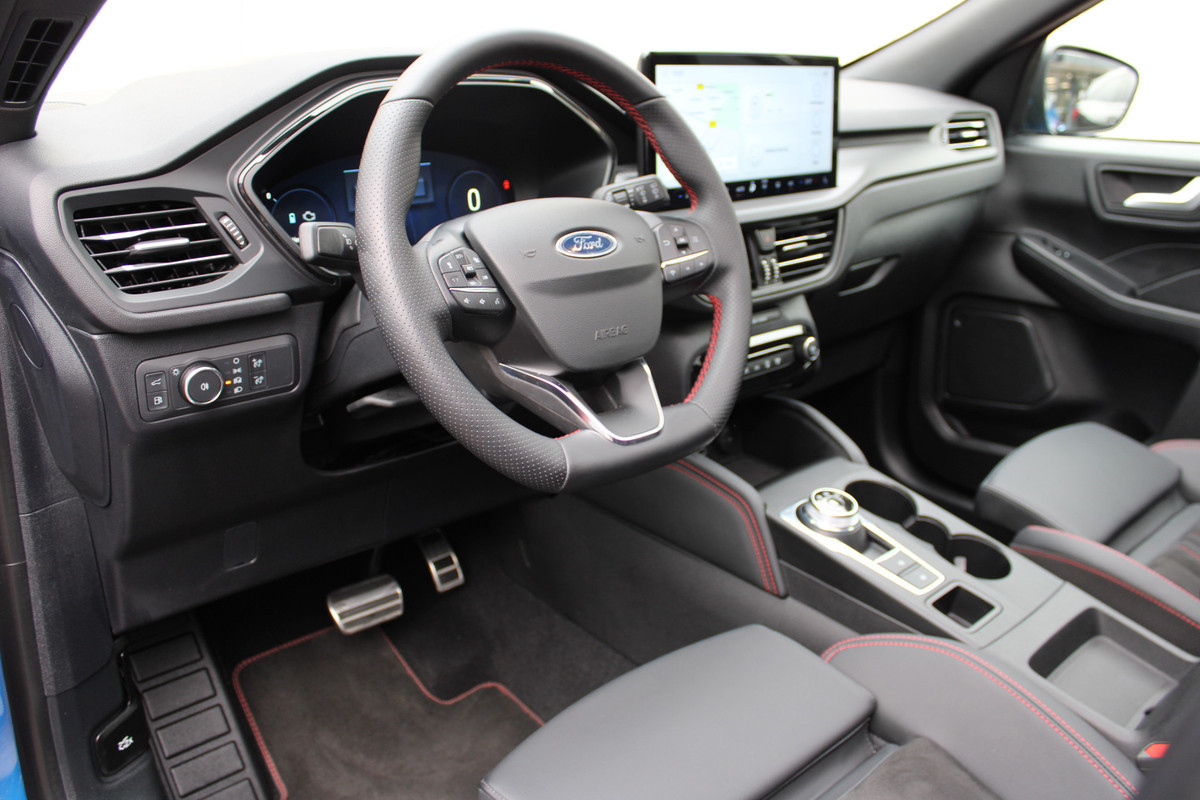 Ford Kuga 2.5 PHEV ST-Line X | Panoramadak | Trekhaak | BLIS | B&O | Full Options