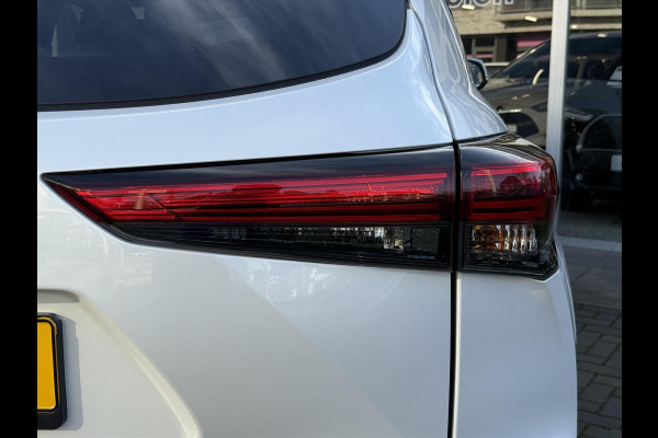Toyota highlander 2.5 Hybrid AWD Premium | Panoramadak, Head up display, Geheugenfunctie, Stoelventilatie, Leer, 360 Camera, Stuurverwarming