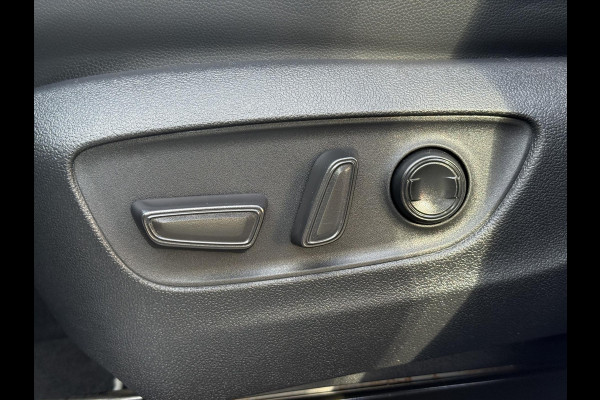 Toyota highlander 2.5 Hybrid AWD Premium | Panoramadak, Head up display, Geheugenfunctie, Stoelventilatie, Leer, 360 Camera, Stuurverwarming