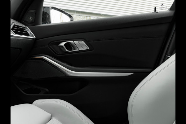 BMW 3 Serie Touring M3 xDrive Competition - Carbon Interieur - Head-up