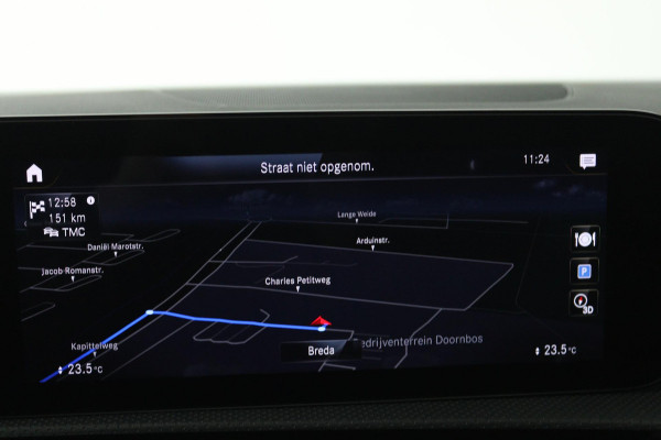 Mercedes-Benz A-Klasse 180 Business Solution Luxury (PANORAMADAK, CAMERA, SFEERVERLICHTING, ELEKT. STOELEN, 1e EIGENAAR)