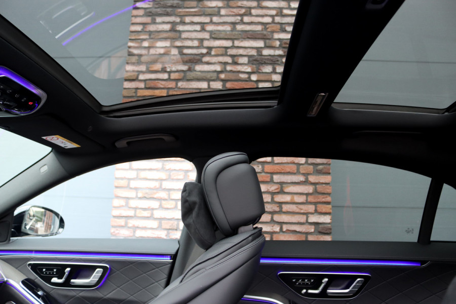 Mercedes-Benz S-Klasse 580 e 4MATIC Lang AMG Line | Airmatic | Achterasbesturing | Chauffeurspakket | MBUX Tablet | Distronic+ | Memory | Stoelventilatie V+A | Burmester | Soft-Close | Digital Light | Vlakkenverwarming | HUD |