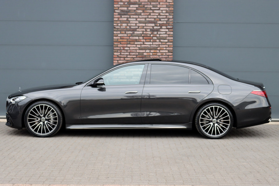 Mercedes-Benz S-Klasse 580 e 4MATIC Lang AMG Line | Airmatic | Achterasbesturing | Chauffeurspakket | MBUX Tablet | Distronic+ | Memory | Stoelventilatie V+A | Burmester | Soft-Close | Digital Light | Vlakkenverwarming | HUD |