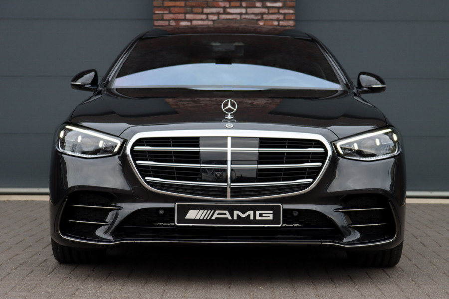 Mercedes-Benz S-Klasse 580 e 4MATIC Lang AMG Line | Airmatic | Achterasbesturing | Chauffeurspakket | MBUX Tablet | Distronic+ | Memory | Stoelventilatie V+A | Burmester | Soft-Close | Digital Light | Vlakkenverwarming | HUD |