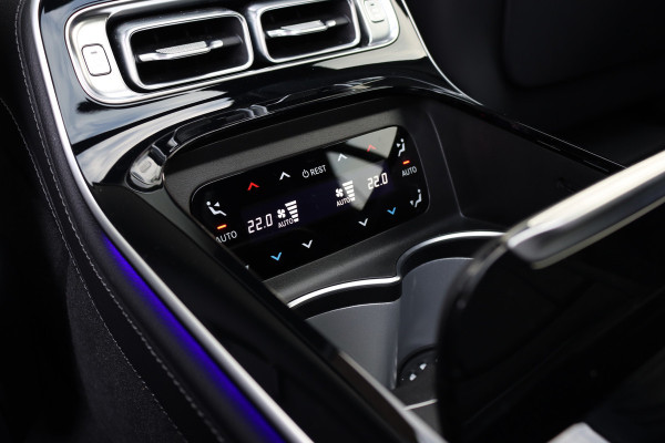 Mercedes-Benz S-Klasse 580 e 4MATIC Lang AMG Line | Airmatic | Achterasbesturing | Chauffeurspakket | MBUX Tablet | Distronic+ | Memory | Stoelventilatie V+A | Burmester | Soft-Close | Digital Light | Vlakkenverwarming | HUD |