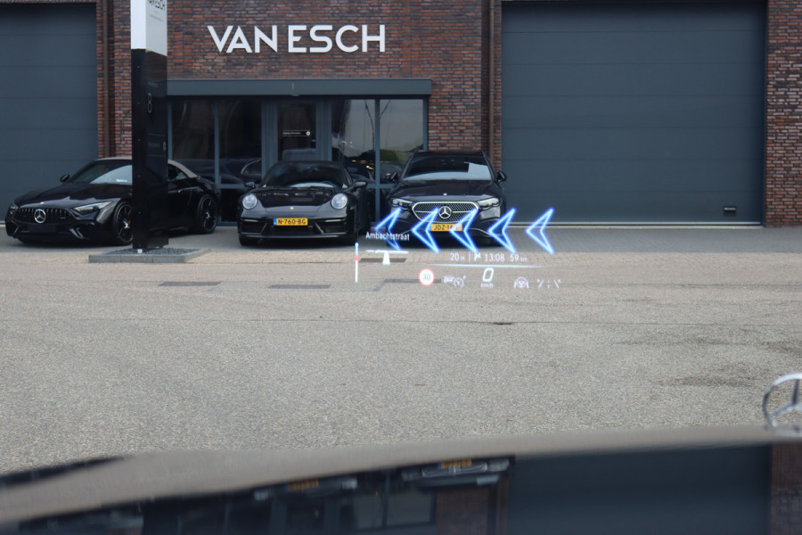 Mercedes-Benz S-Klasse 580 e 4MATIC Lang AMG Line | Airmatic | Achterasbesturing | Chauffeurspakket | MBUX Tablet | Distronic+ | Memory | Stoelventilatie V+A | Burmester | Soft-Close | Digital Light | Vlakkenverwarming | HUD |