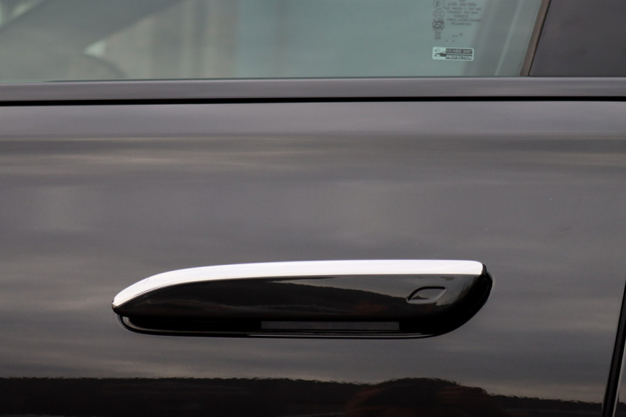 Mercedes-Benz S-Klasse 580 e 4MATIC Lang AMG Line | Airmatic | Achterasbesturing | Chauffeurspakket | MBUX Tablet | Distronic+ | Memory | Stoelventilatie V+A | Burmester | Soft-Close | Digital Light | Vlakkenverwarming | HUD |