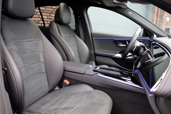 Mercedes-Benz E-Klasse Estate 300 e AMG Line | Hyperscreen | Distronic+ | Burmester | Panoramadak | Digital Light | Surround Camera | HUD | 3D-Display | Verwarmd Stuurwiel | Keyless-Go |