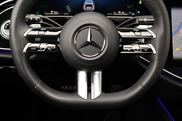 Mercedes-Benz E-Klasse Estate 300 e AMG Line | Hyperscreen | Distronic+ | Burmester | Panoramadak | Digital Light | Surround Camera | HUD | 3D-Display | Verwarmd Stuurwiel | Keyless-Go |