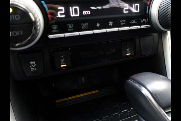 Toyota RAV4 2.5 Hybrid AWD Dynamic | Dodehoek | Stoelverwarming | Digitale b