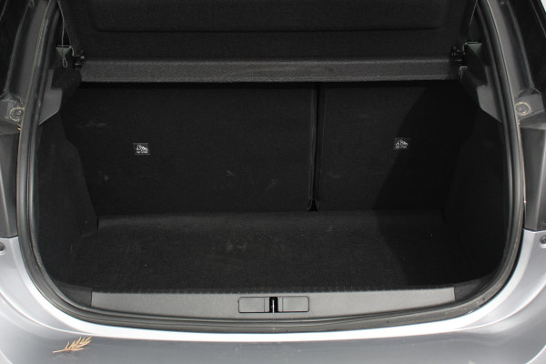 Opel Corsa 1.2 102pk GS Line Opel Corsa 1.2 GS Line | Navigatie | Apple Carplay/Android Auto | Airco | Cruise Control | Lichtmetalen velgen | Digitaal Dashboard | Sportstoelen