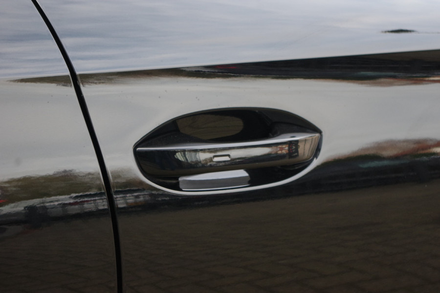 CUPRA Formentor 1.4 e-Hybrid 204 PK Performance PHEV, Panoramadak, Winterpakket, Camera, Carplay