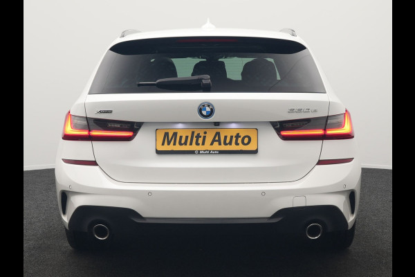 BMW 3 Serie Touring 330e xDrive M Sport Plug In Hybrid 293pk Dealer O.H. PHEV | Panodak | Head Up | Adaptive Cruise | Laser LED | 360 Camera | 19"L.M | Alcantara Sportstoelen Memory & Verwarmd | Sfeerverlichting | Apple Carplay | Keyless | Blis | Navigatie | Virtu
