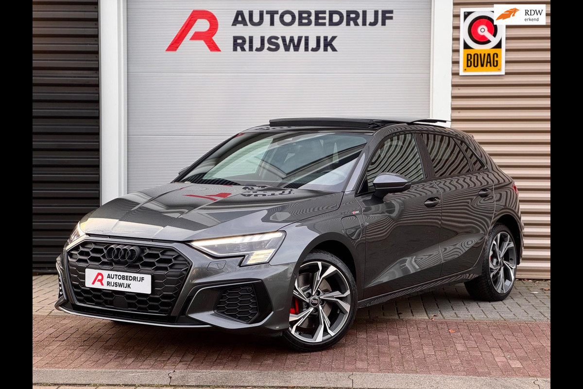 Audi A3 Sportback 45 TFSI e S edition Competition Rs zetels/B&O/HuD/Massage