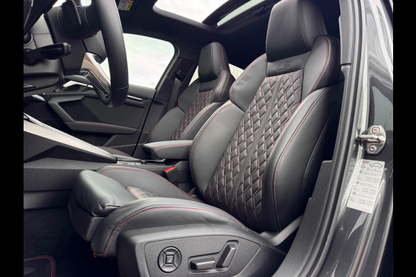 Audi A3 Sportback 45 TFSI e S edition Competition Rs zetels/B&O/HuD/Massage