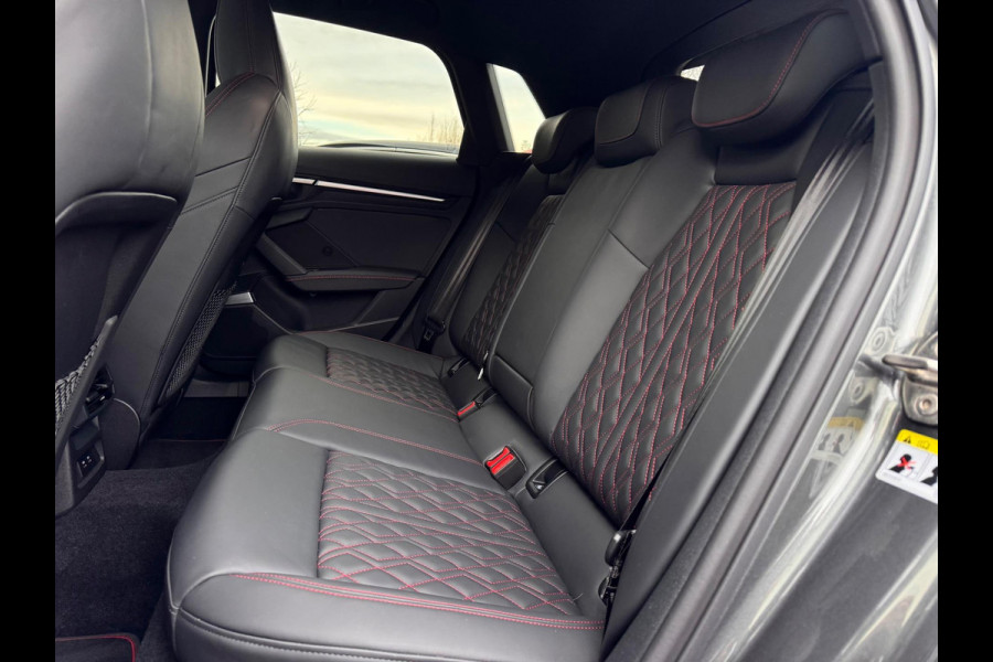 Audi A3 Sportback 45 TFSI e S edition Competition Rs zetels/B&O/HuD/Massage