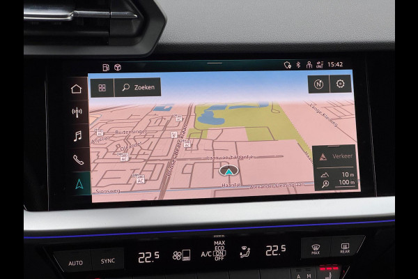 Audi A3 Sportback 45 TFSI e S edition Competition Rs zetels/B&O/HuD/Massage