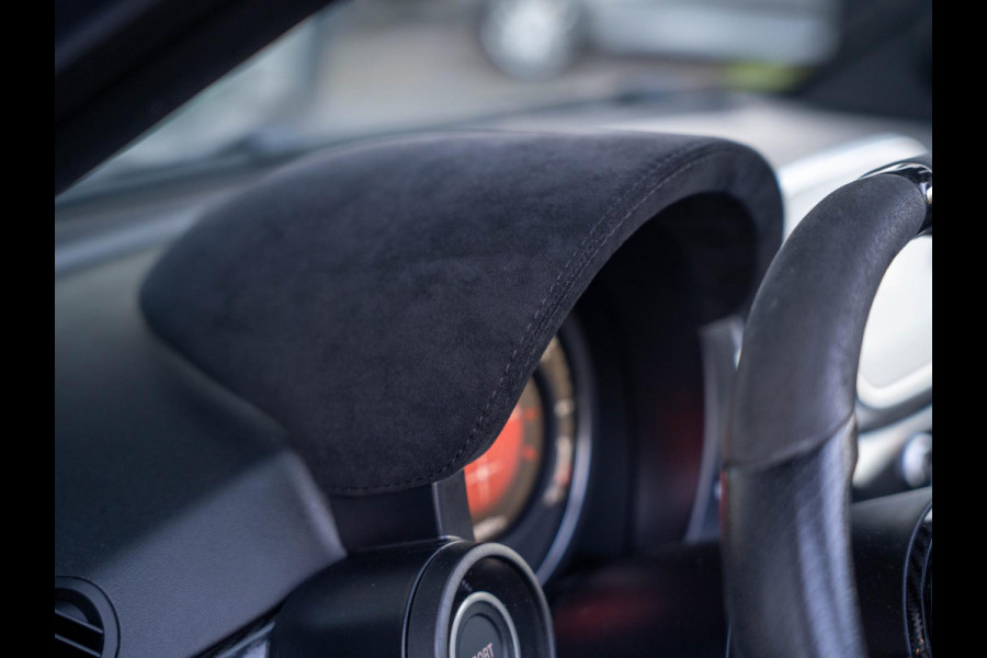 Abarth 595C Competizione 180PK / Carbon / Xenon / Koni / Brembo / Monza