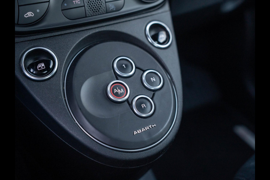 Abarth 595C Competizione 180PK / Carbon / Xenon / Koni / Brembo / Monza